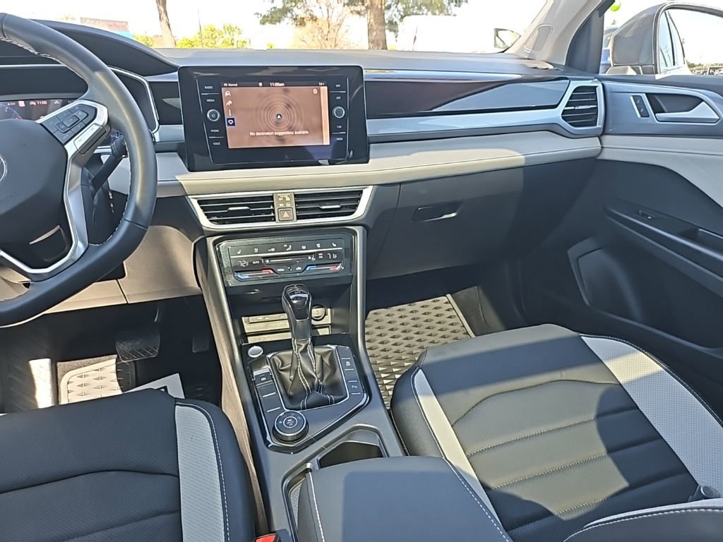 Certified 2025 Volkswagen Taos SEL image 14