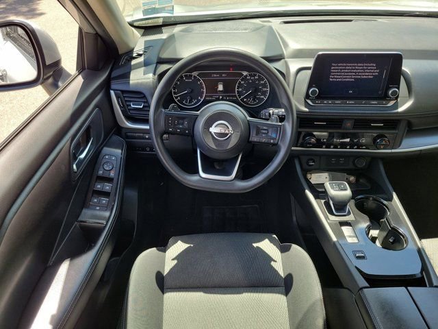 Certified 2024 Nissan Rogue SV image 17