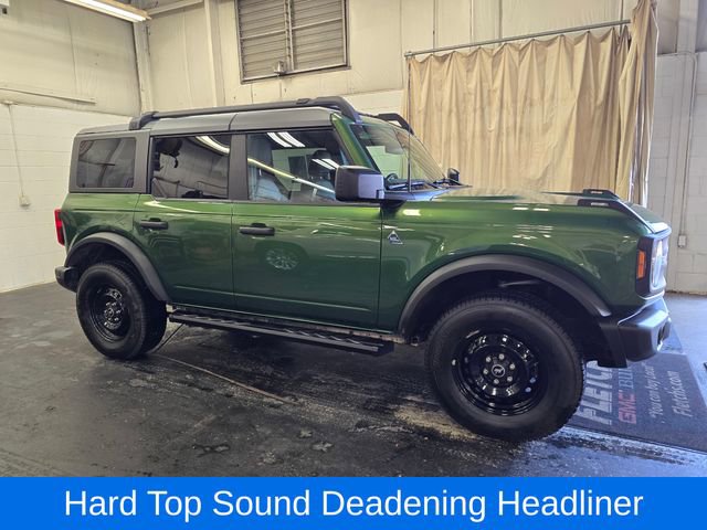 Used 2023 Ford Bronco Black Diamond image 6