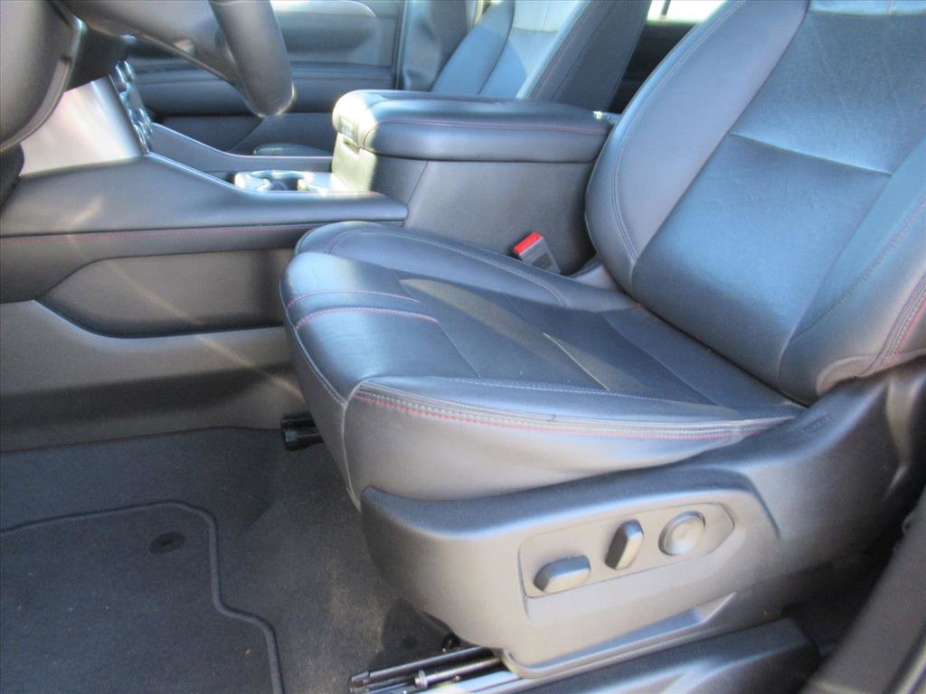 Used 2023 Chevrolet Tahoe RST image 15