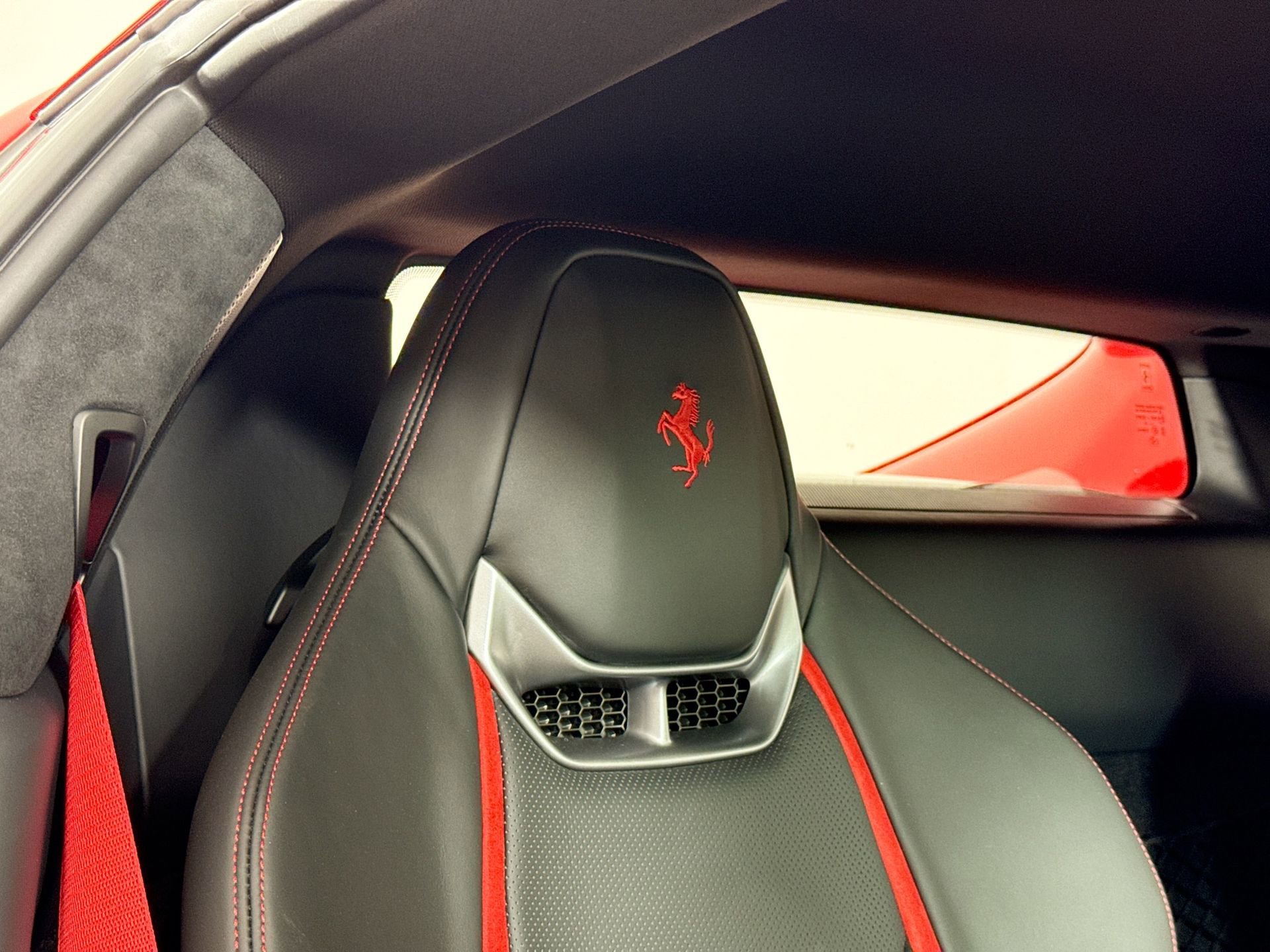 Certified 2025 Ferrari 296 GTB RWD image 23