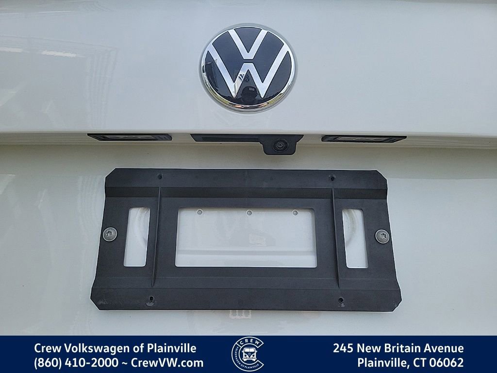 Certified 2023 Volkswagen Jetta SE w/ Panoramic Sunroof Package FWD image 31