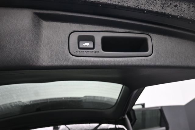 Used 2024 Honda CR-V Sport Touring image 7