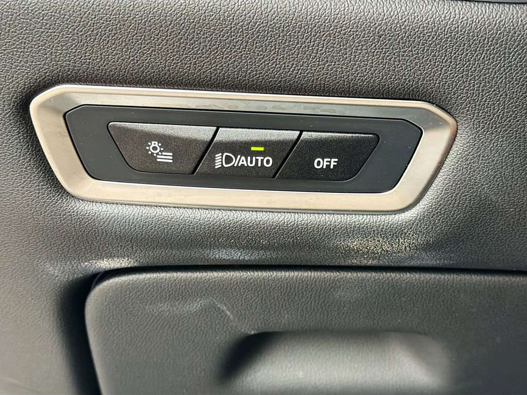 Used 2024 BMW X7 xDrive40i image 37