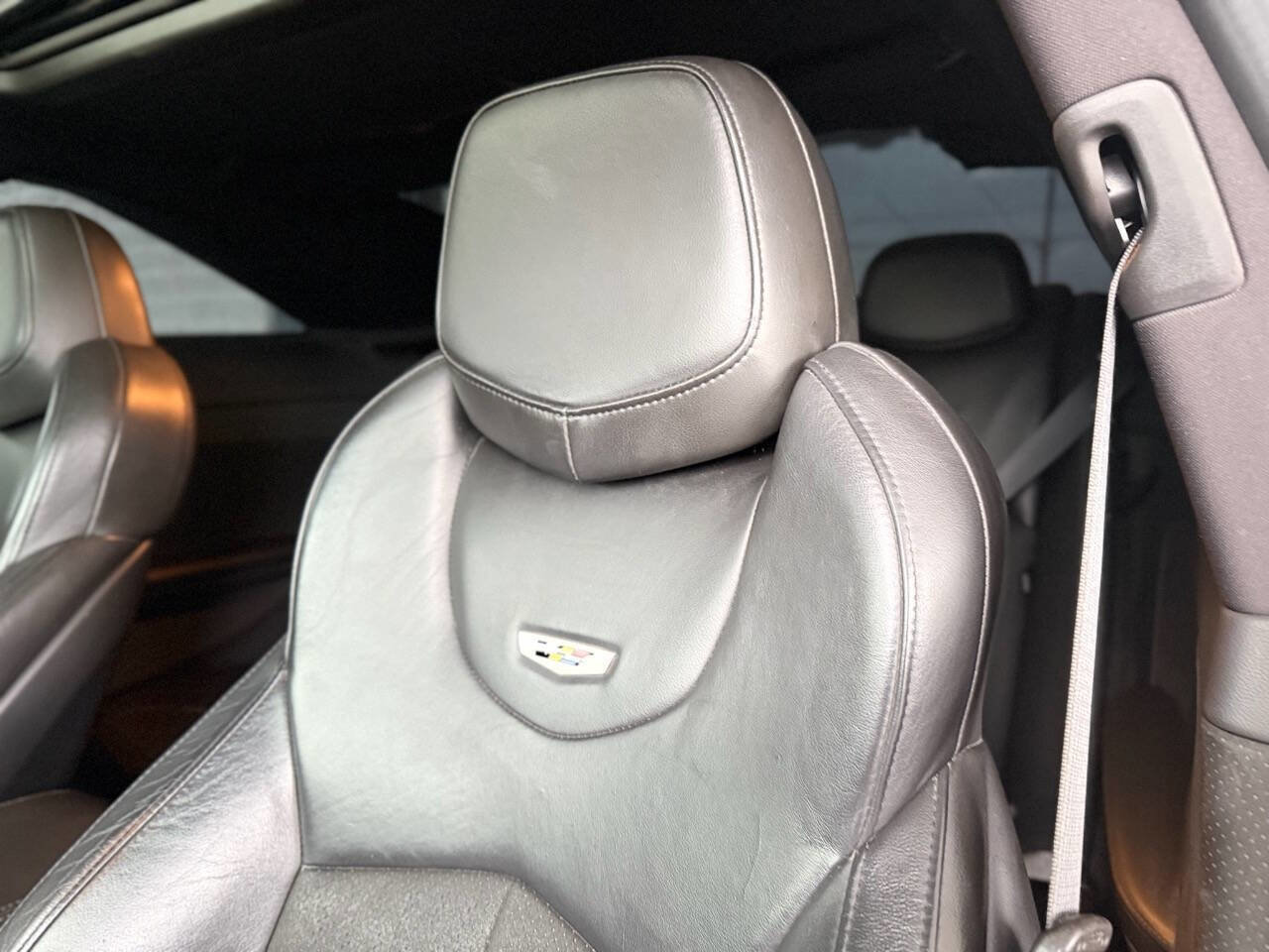 Used 2011 Cadillac CTS V w/ Wood Trim Package RWD image 29