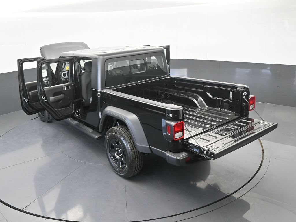 New 2026 Jeep Gladiator Sport AWD/4WD image 61