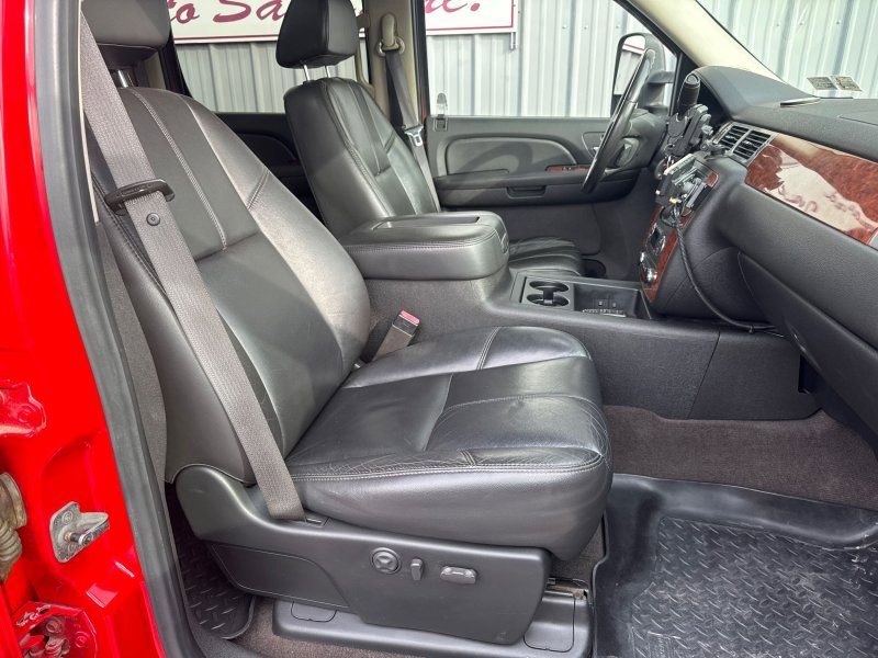 Used 2008 Chevrolet Silverado 2500 LTZ w/ Safety Package image 27