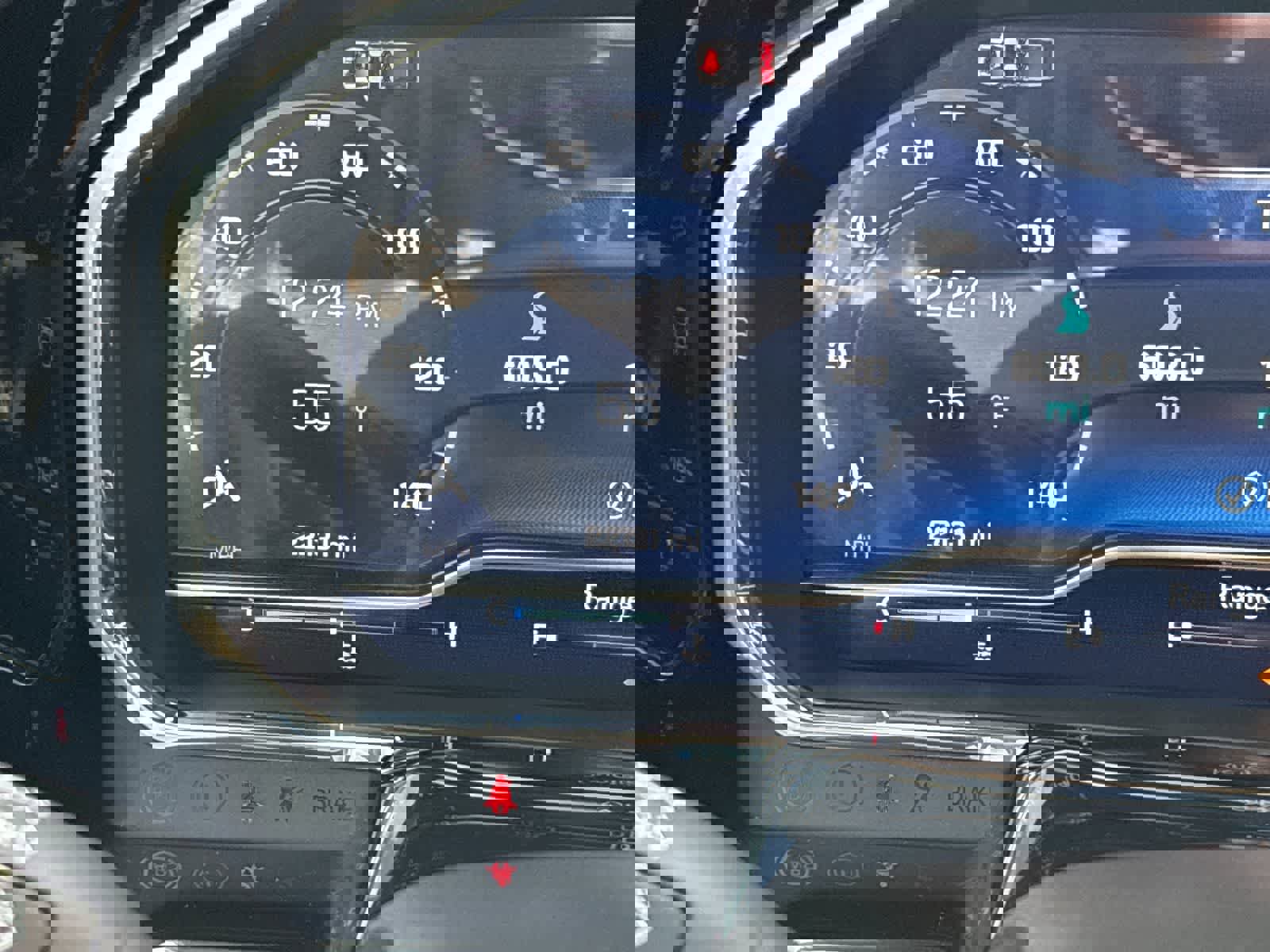 Used 2024 Chevrolet Silverado 3500 LTZ w/ LTZ Convenience Package image 18