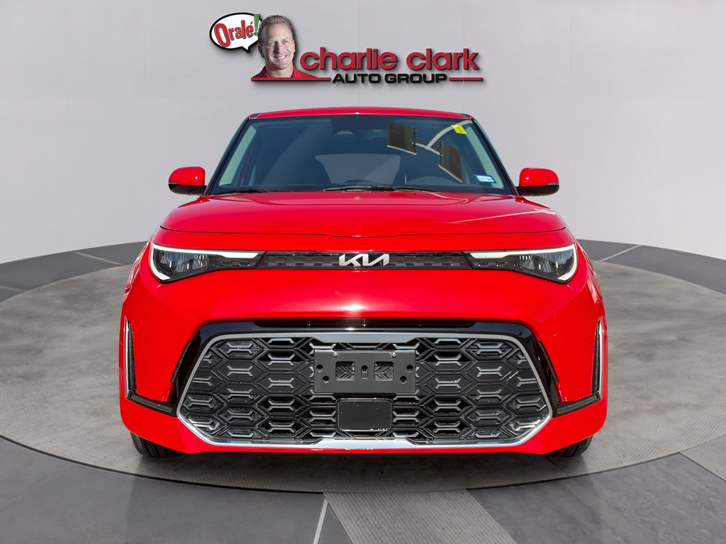 Used 2025 Kia Soul GT-Line w/ GT-Line Technology Package FWD image 8