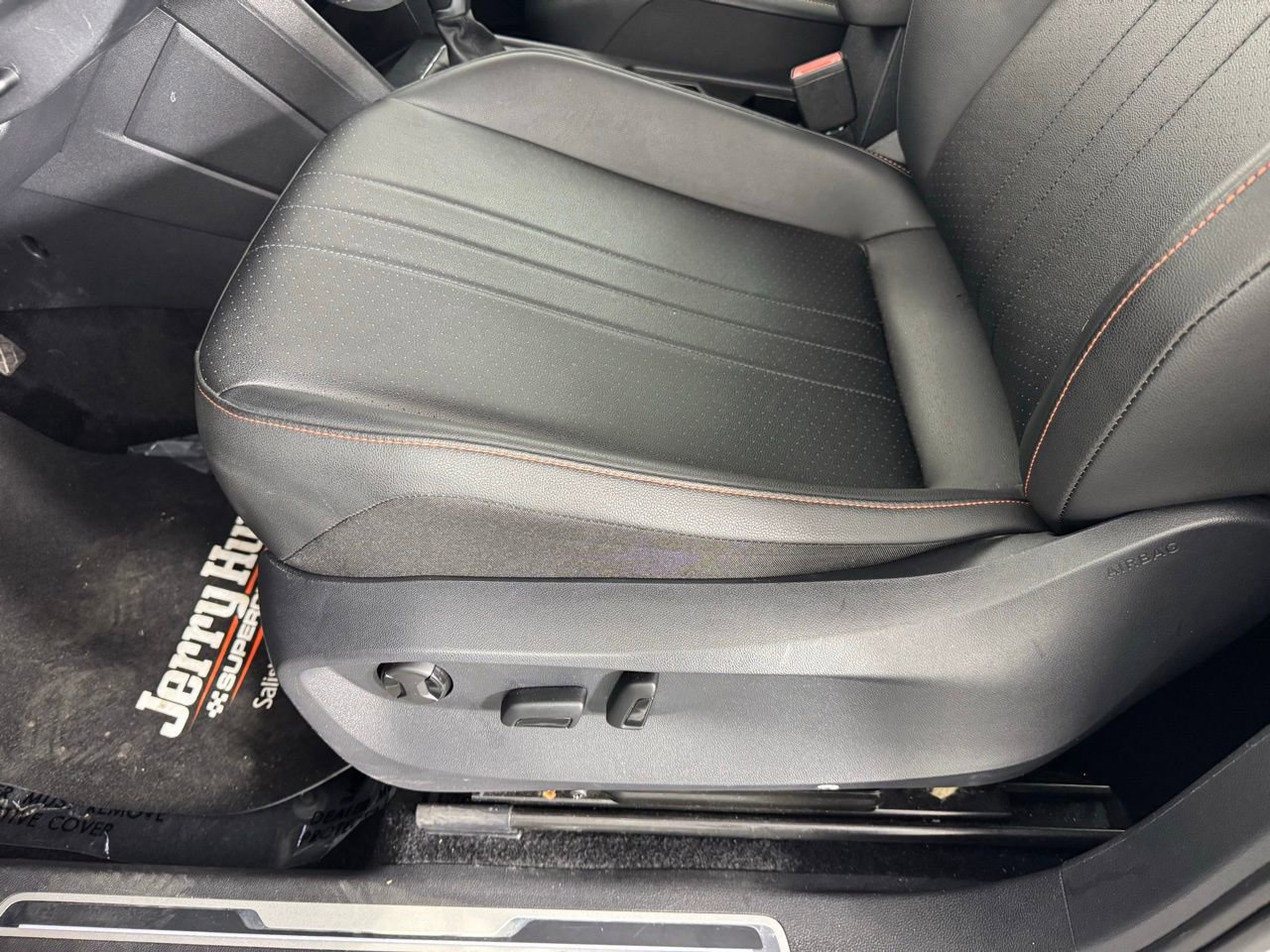 Used 2024 Volkswagen Tiguan Wolfsburg Edition image 12