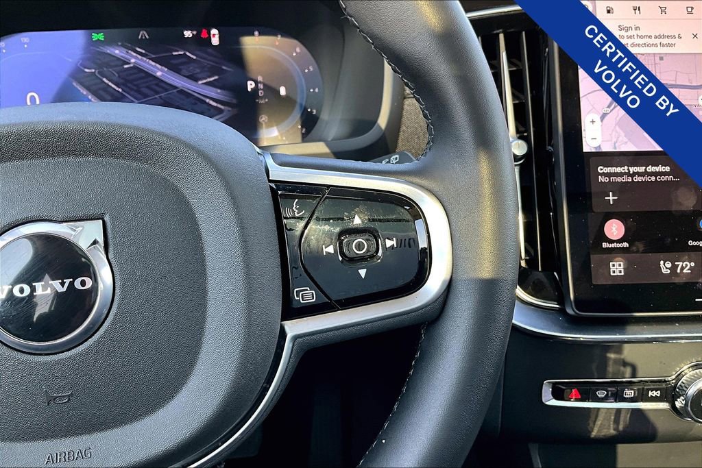 Certified 2025 Volvo XC90 B6 Plus image 27