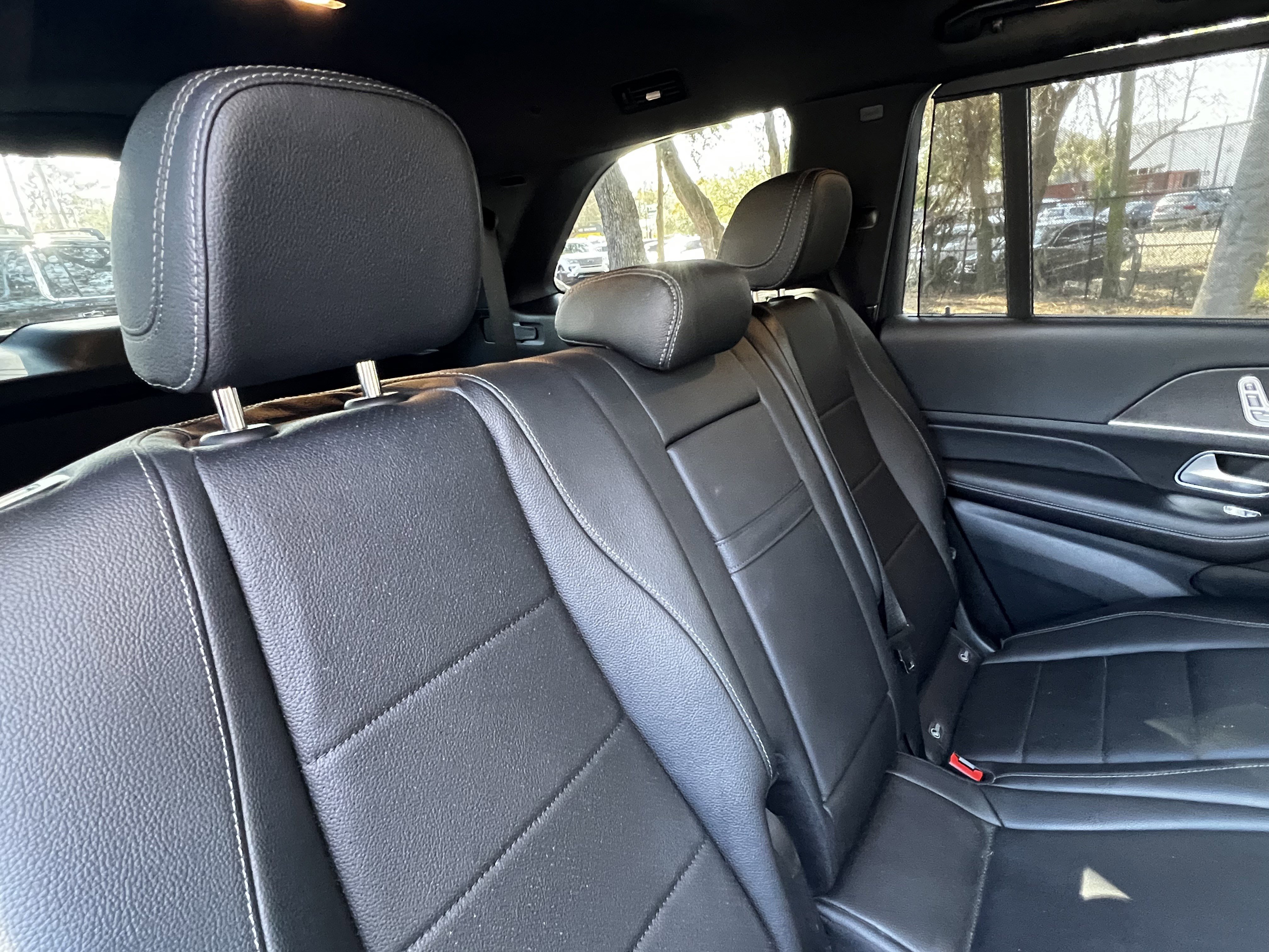 Used 2023 Mercedes-Benz GLS 450 450 4MATIC w/ AMG Line Exterior image 42