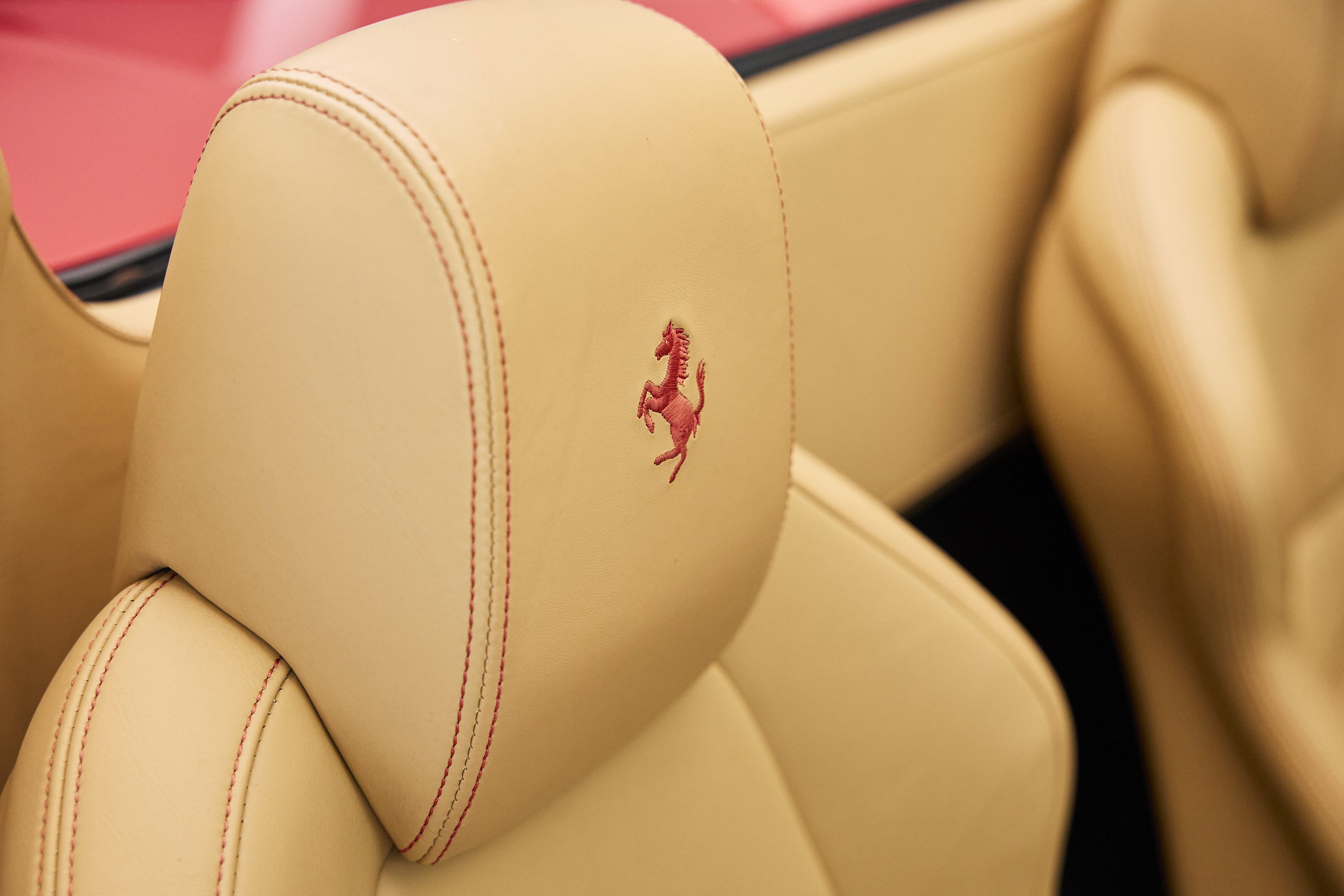 Used 2014 Ferrari 458 Spider image 28