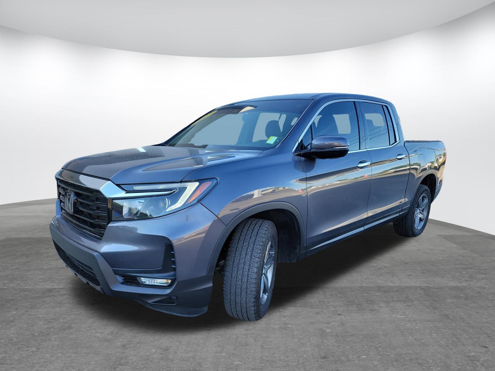 Used 2023 Honda Ridgeline RTL-E image 3