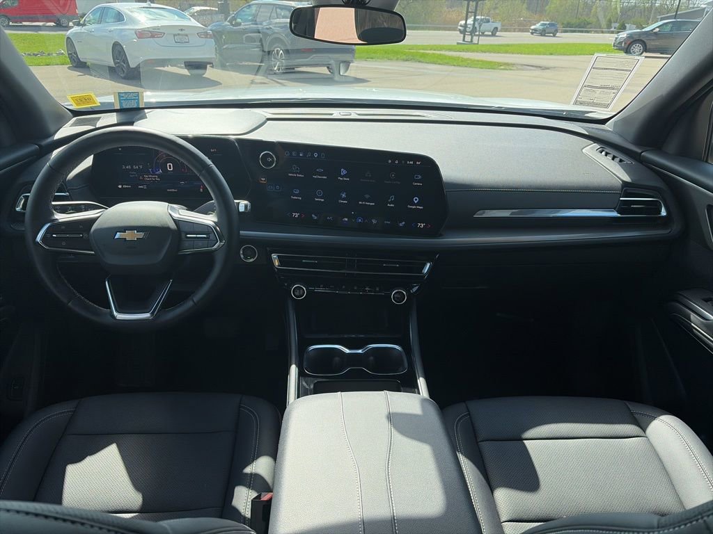 Used 2026 Chevrolet Traverse LT image 18