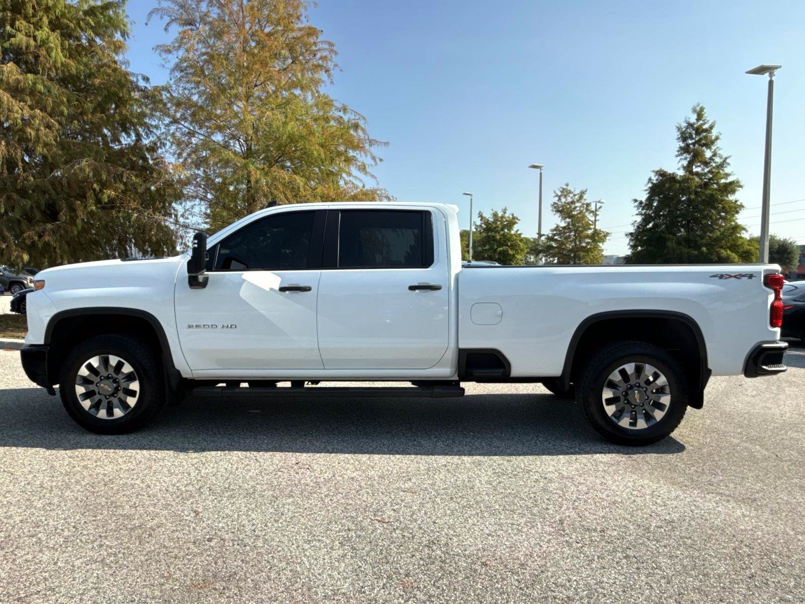 Used 2025 Chevrolet Silverado 2500 Custom w/ Custom Value Package AWD/4WD image 6
