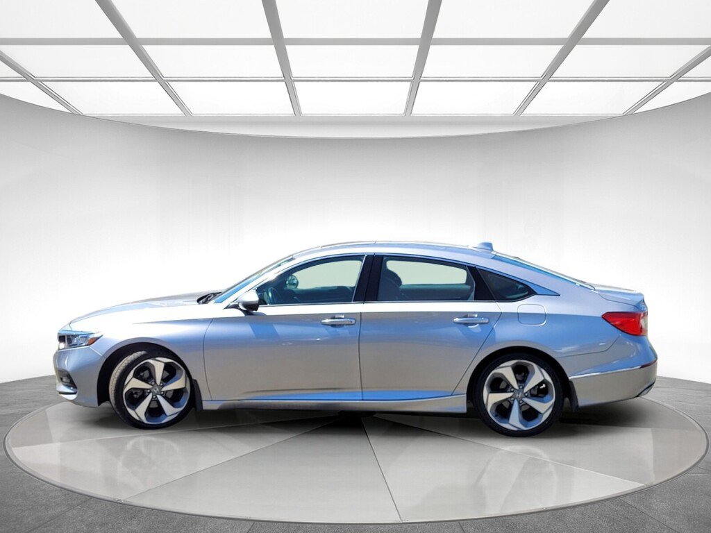 Certified 2020 Honda Accord Touring image 6