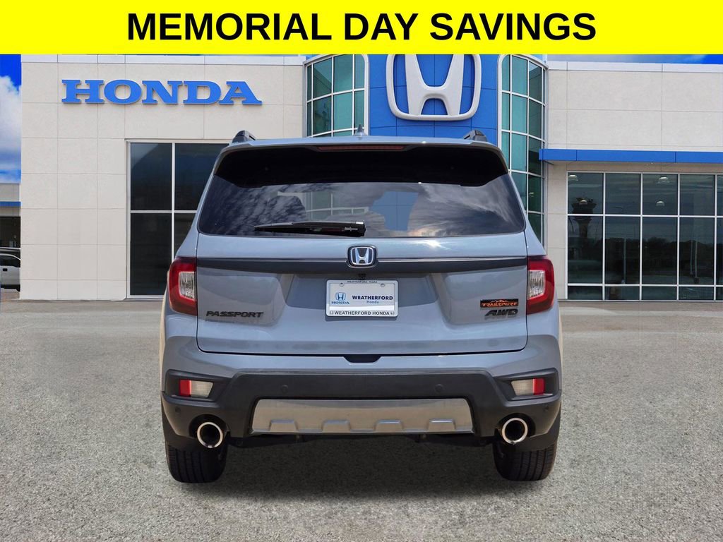 Used 2022 Honda Passport TrailSport image 4