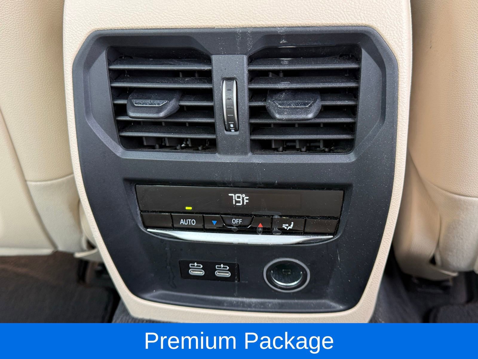 Used 2020 BMW 330i xDrive Sedan w/ Premium Package image 21