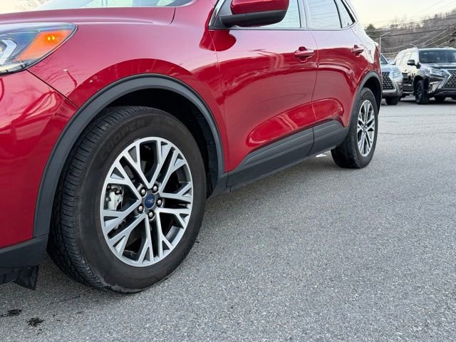 Used 2021 Ford Escape SEL w/ Technology Package image 9