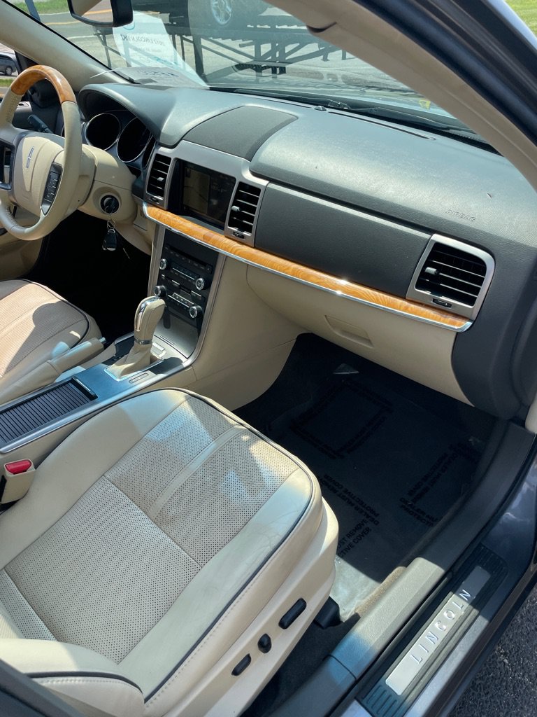 Used 2012 Lincoln MKZ AWD image 22
