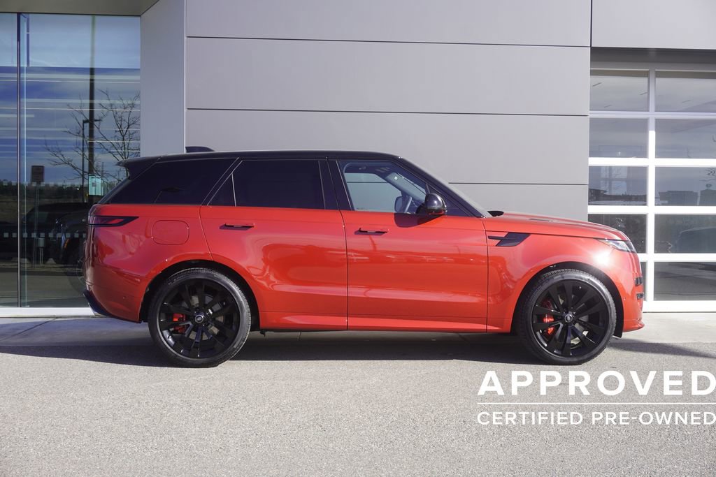 Used 2025 Land Rover Range Rover Sport Dynamic SE image 7