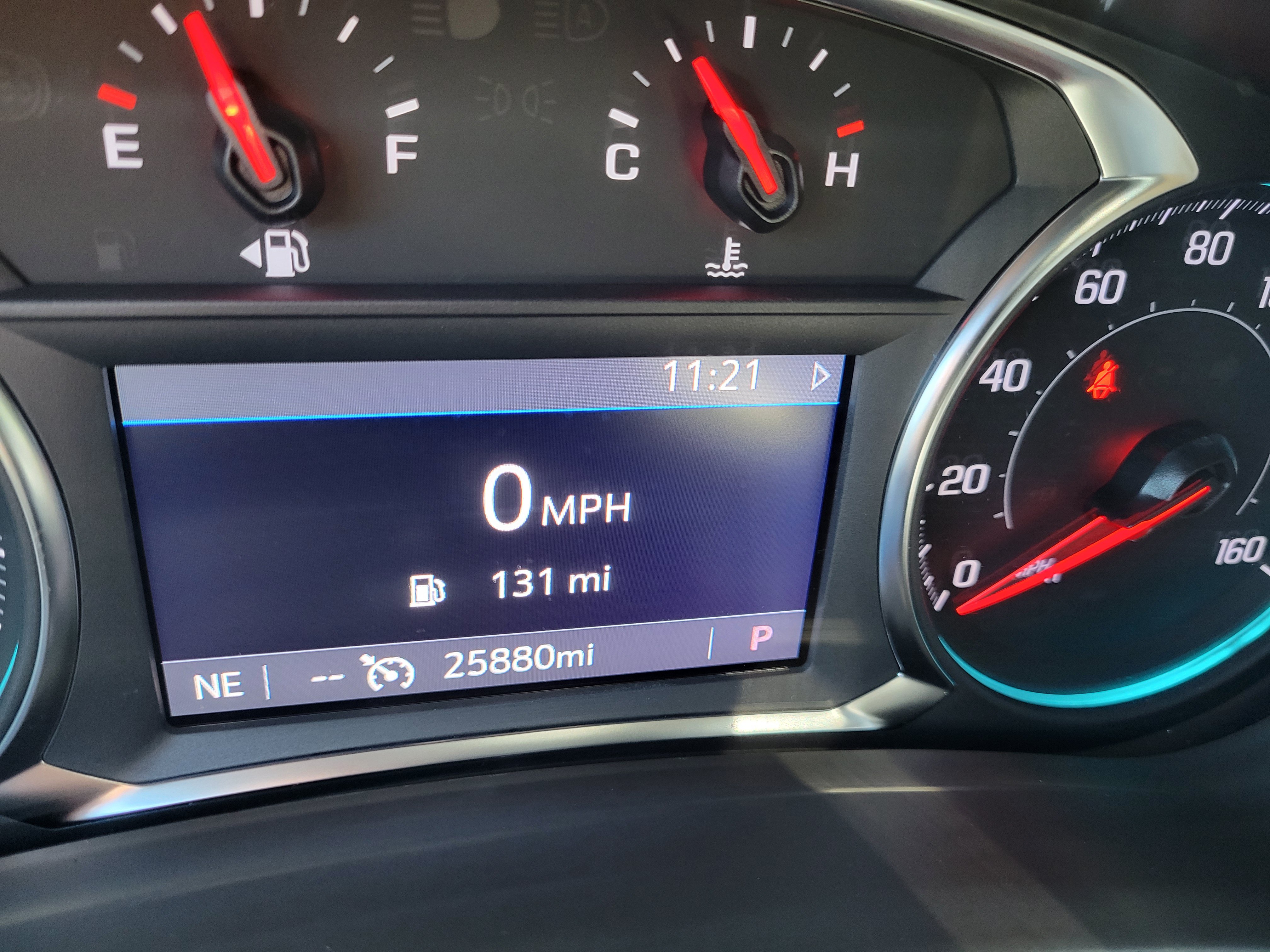 Certified 2024 Chevrolet Equinox Premier FWD image 18