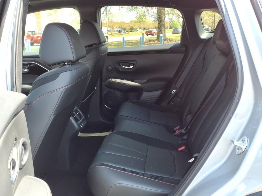 Used 2025 Acura ADX A-Spec image 5