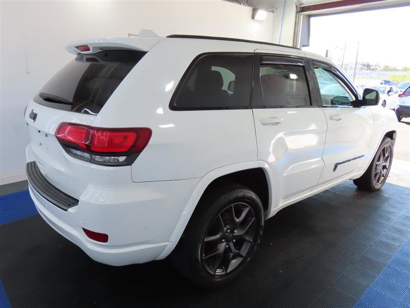 Used 2021 Jeep Grand Cherokee Limited w/ Quick Order Package 2GK 80th image 14