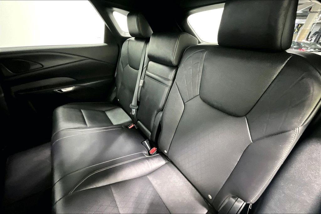 Used 2024 Lexus RX 350 Premium Plus w/ Convenience Package image 27