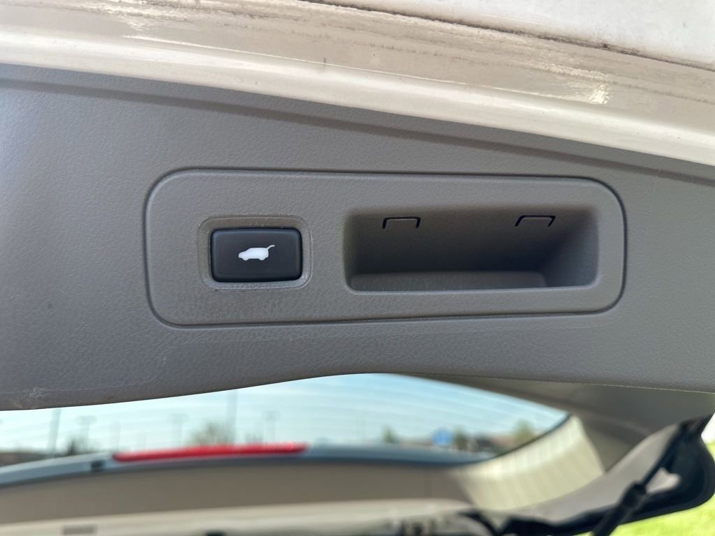 Used 2011 Acura MDX w/ Technology & Entertainment image 12