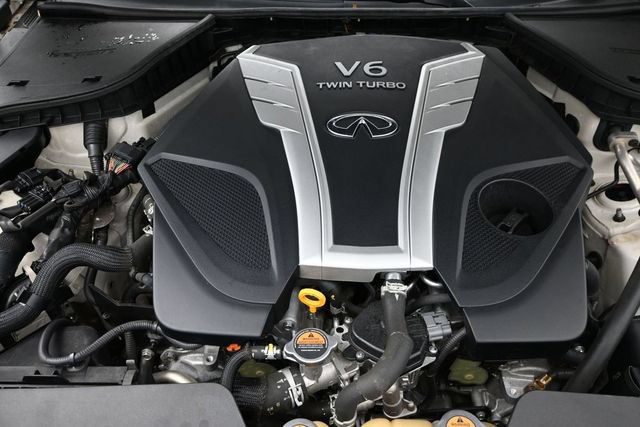 Used 2018 INFINITI Q50 Luxe w/ Essential Package (3.0T Luxe) RWD image 22