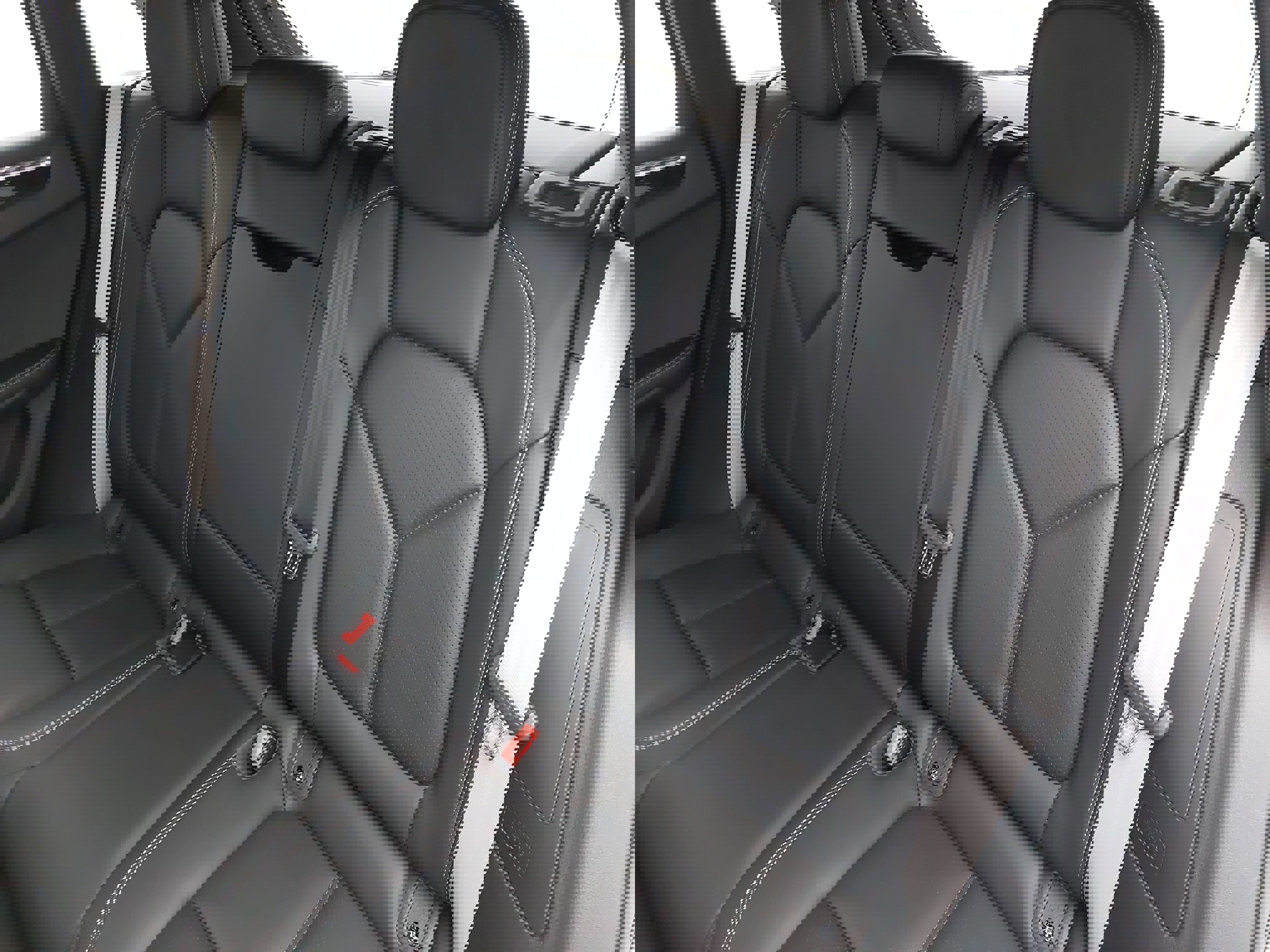 New 2026 Porsche Macan AWD/4WD image 16