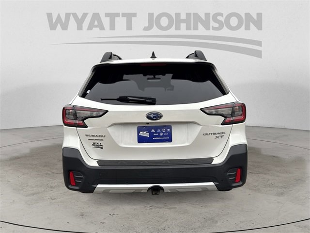 Used 2022 Subaru Outback Limited XT image 4