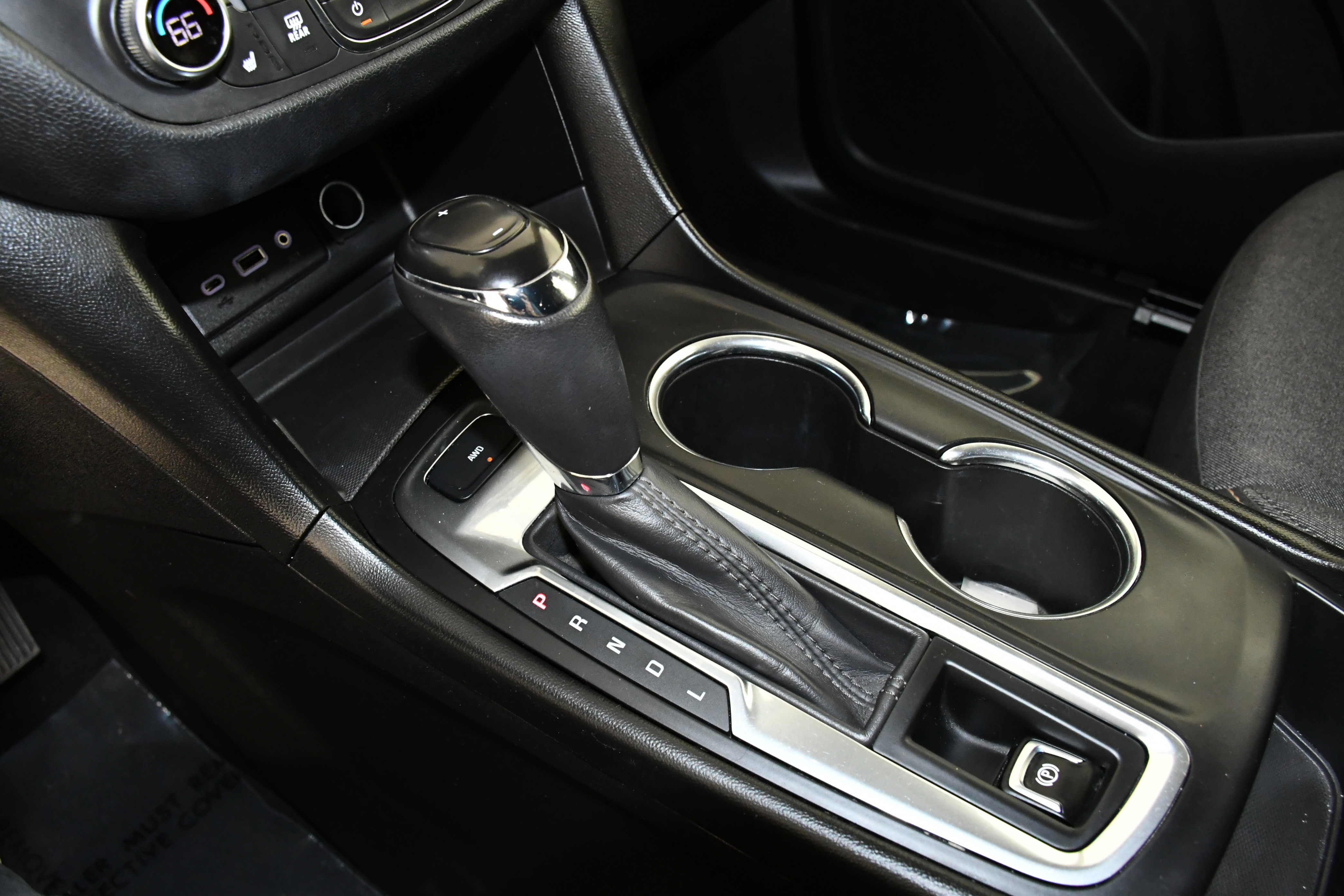 Used 2019 Chevrolet Equinox LT image 30