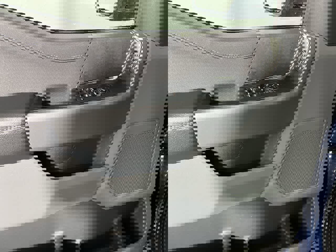 Used 2025 Ford F150 XLT w/ Equipment Group 301A Standard image 13