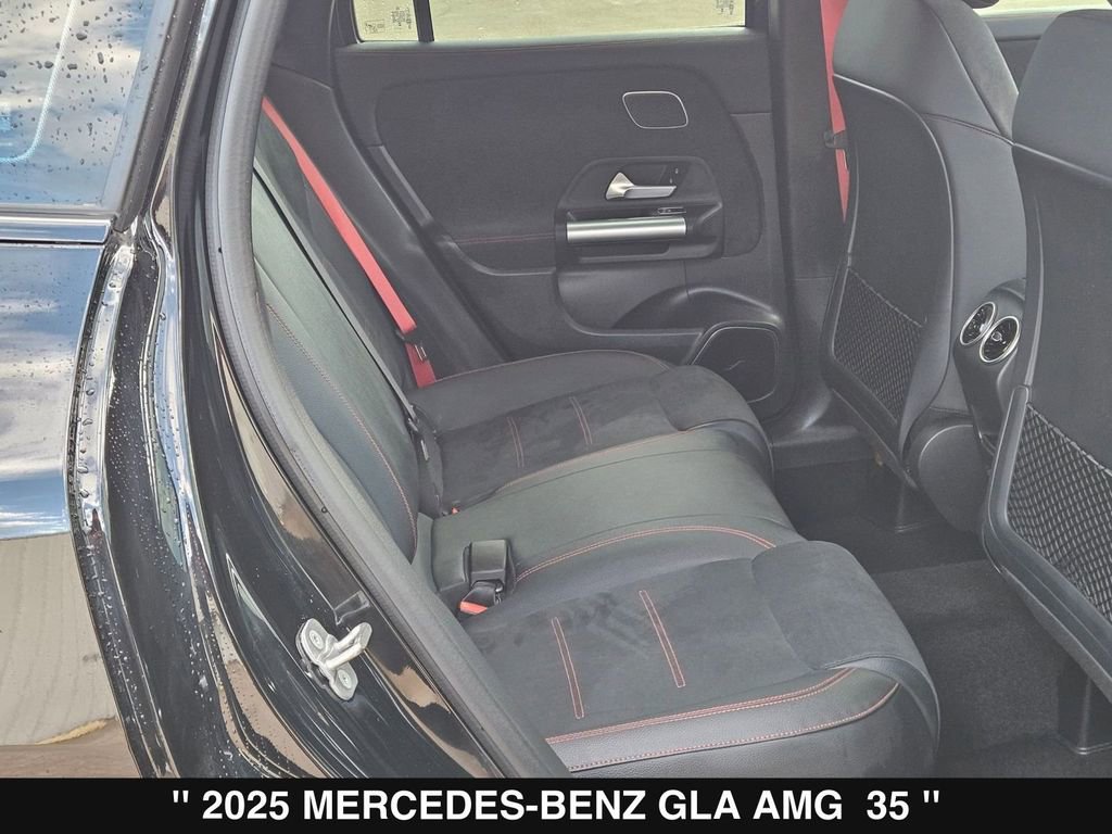 Used 2025 Mercedes-Benz GLA 35 AMG 4MATIC image 25