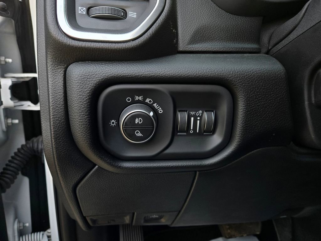 Used 2024 RAM 2500 Laramie w/ Night Edition image 16