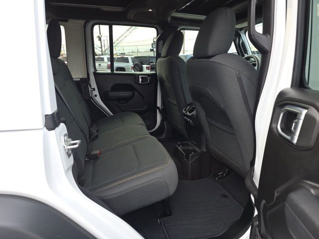 Used 2024 Jeep Wrangler Sport S image 44