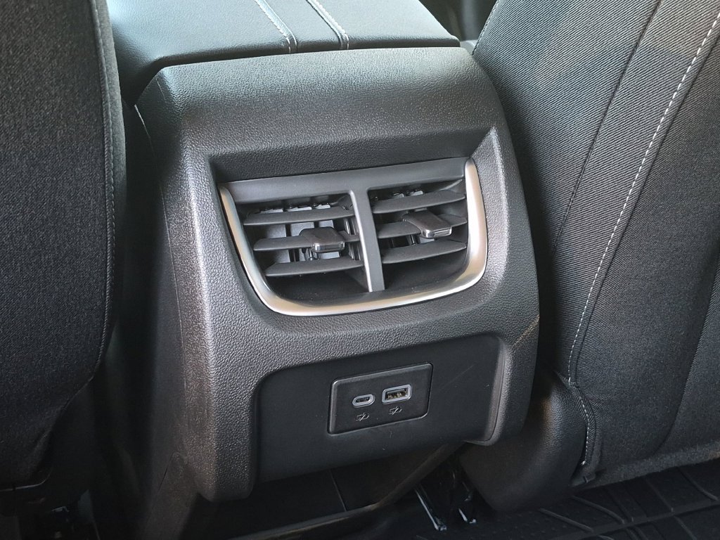 New 2026 Chevrolet Blazer LT w/ Convenience Package AWD/4WD image 32