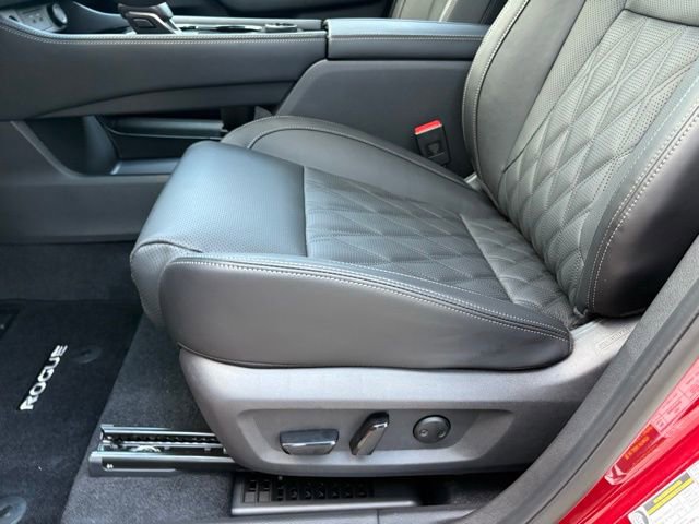 New 2026 Nissan Rogue Platinum w/ Platinum Premium Package image 15