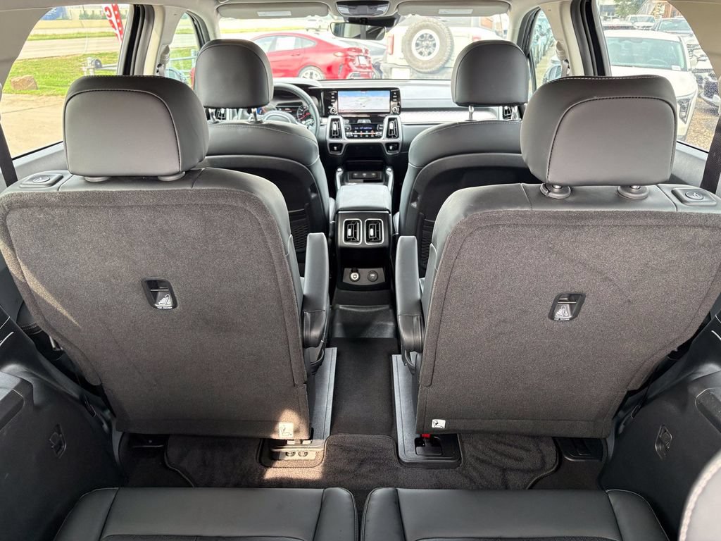 Certified 2022 Kia Sorento S FWD image 16