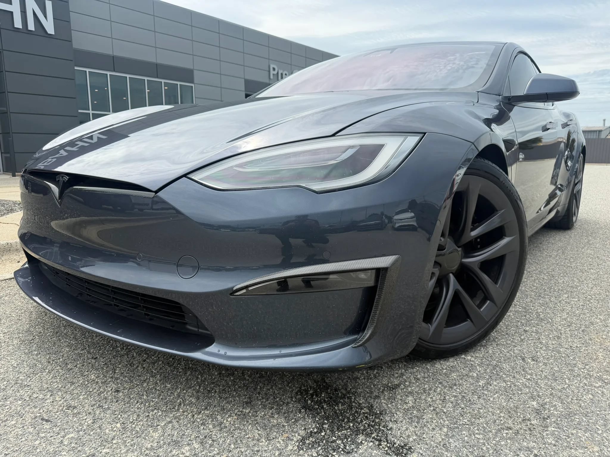 Used 2021 Tesla Model S Plaid AWD/4WD image 1