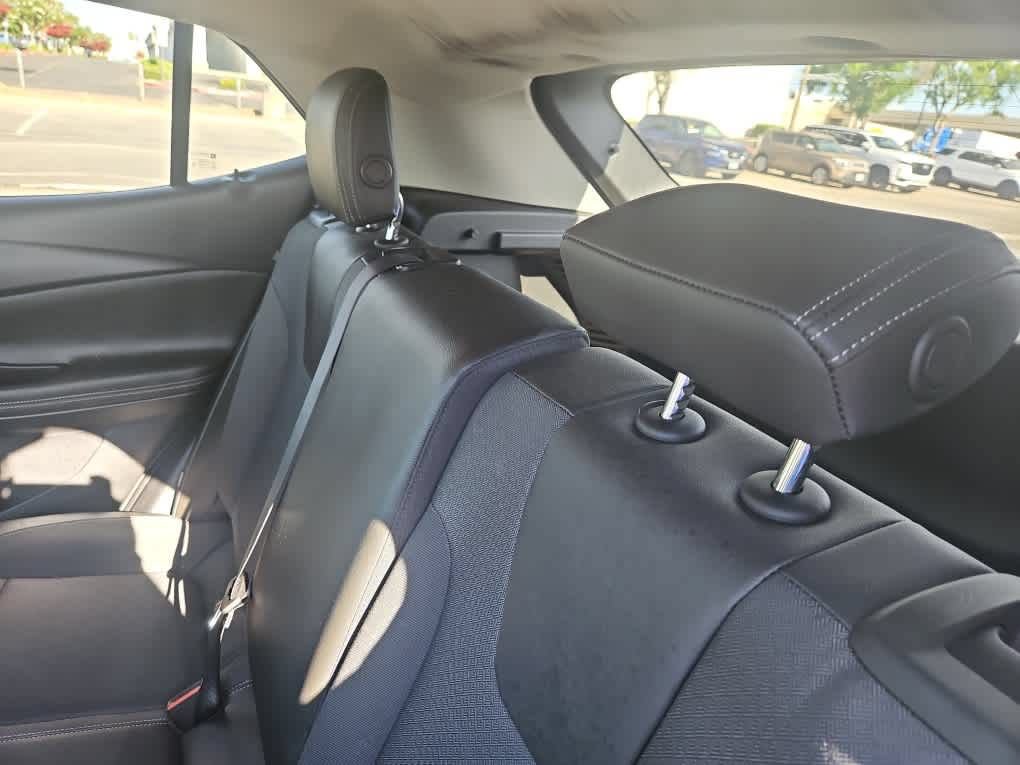 Used 2024 Buick Encore GX Preferred FWD image 12