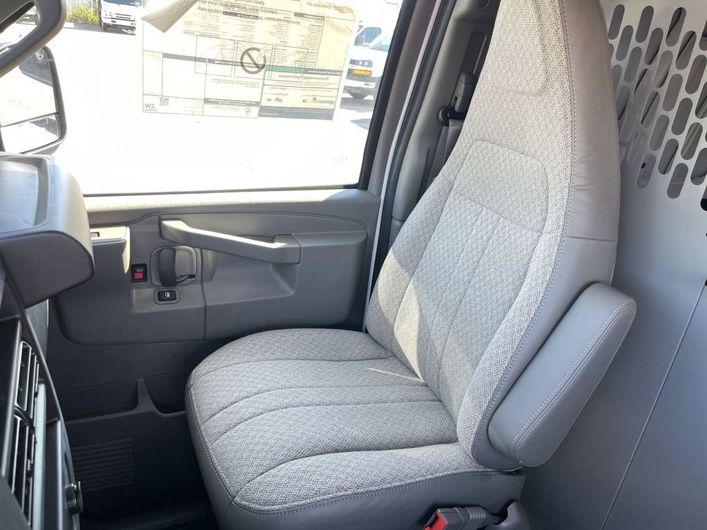 New 2025 Chevrolet Express 2500 w/ Driver Convenience Package RWD image 13