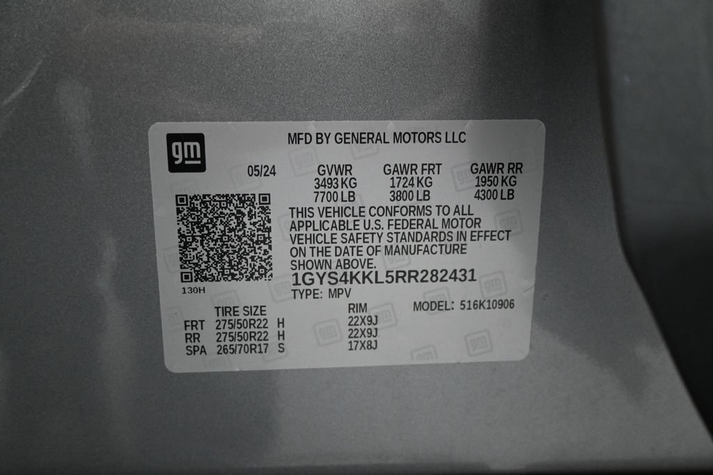 Used 2024 Cadillac Escalade ESV Premium Luxury AWD/4WD image 16