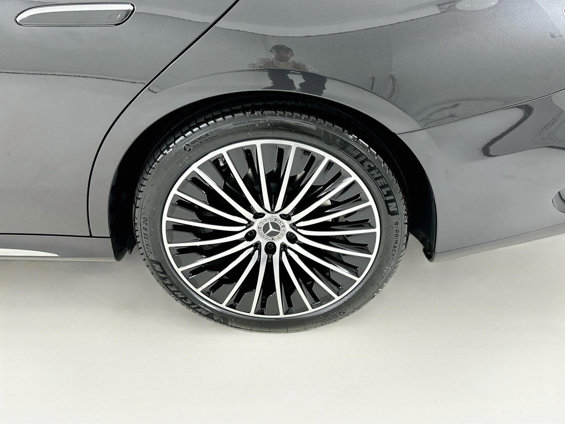New 2027 Mercedes-Benz E 350 4MATIC Sedan image 33