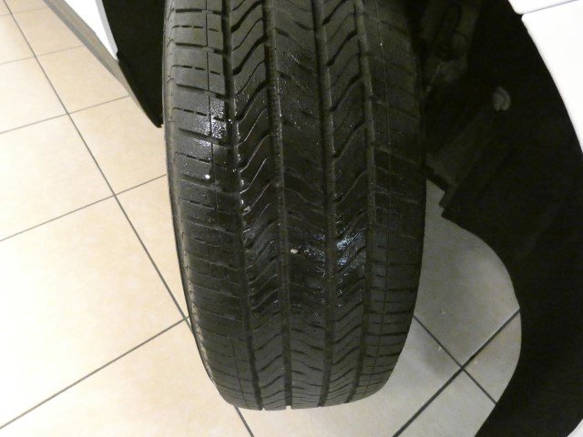 Used 2021 Chevrolet Equinox LT w/ LPO, Cargo Package image 39