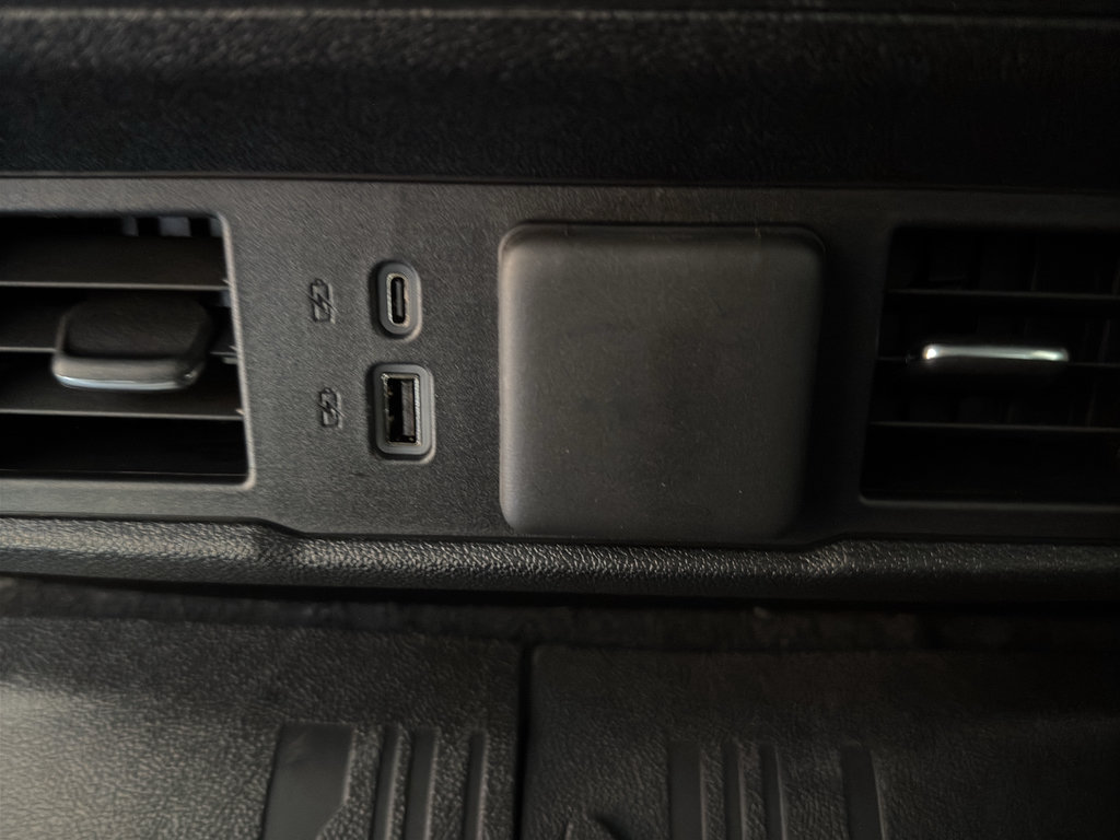 New 2026 GMC Sierra 3500 SLE AWD/4WD image 13