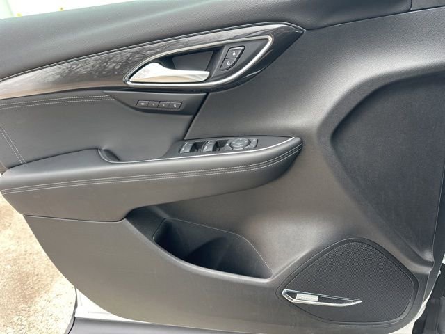 Used 2025 Buick Envision Preferred image 32